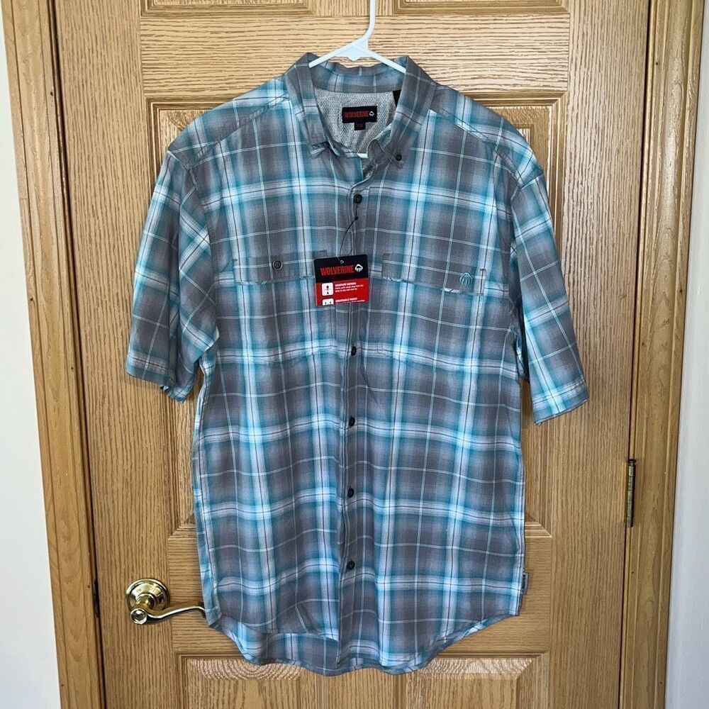 NWT Wolverine Gray Blue Plaid Short Sleeve Button Front Shirt Medium